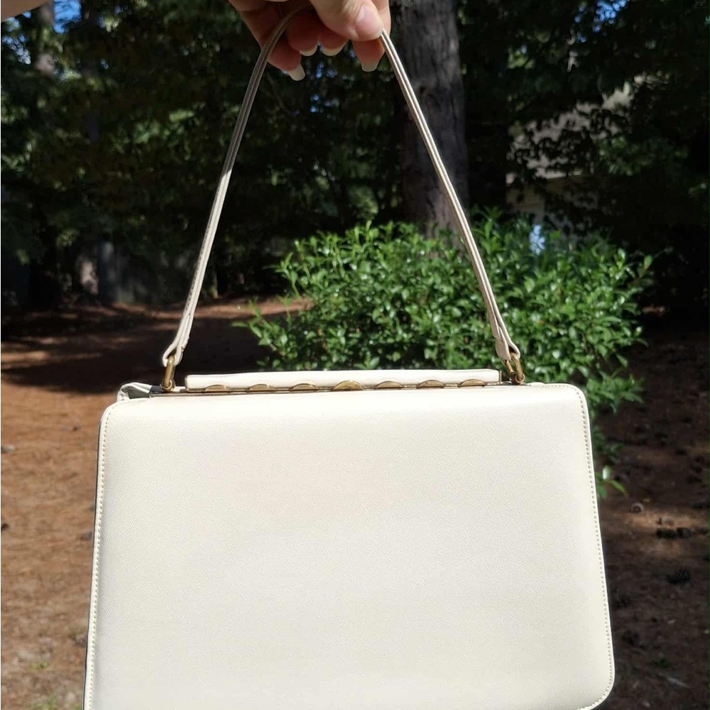 Elegant Cream Handbag